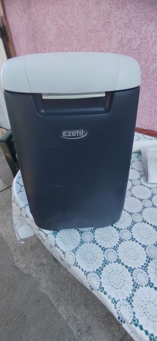 Автохладилник Ezetil 25L - 12/24V, компресорен