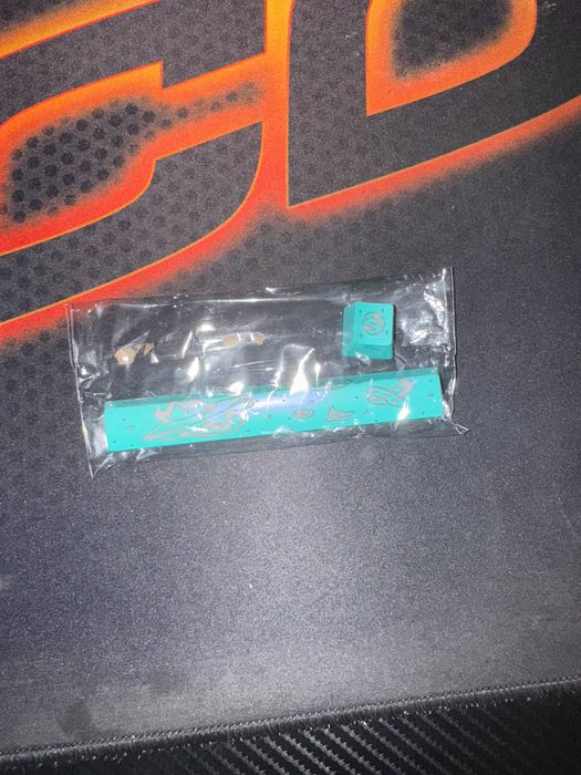 Геймърска клавиатура - HyperX alloy origins 65