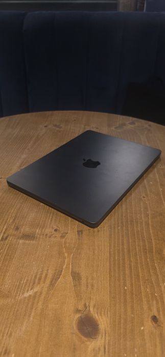 MacBook air M2 16gb