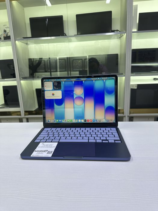 Apple Mac book Neo
