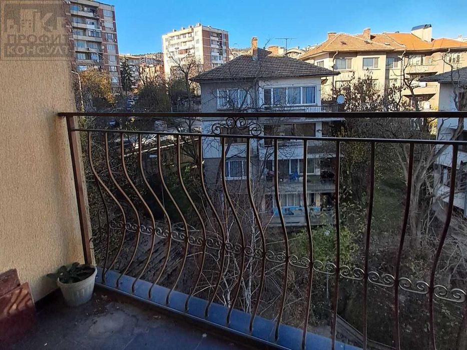 Продава се Двустаен апартамент в Велико Търново, Център - 61 кв.м за 1886 €/кв.м - Снимка #7
