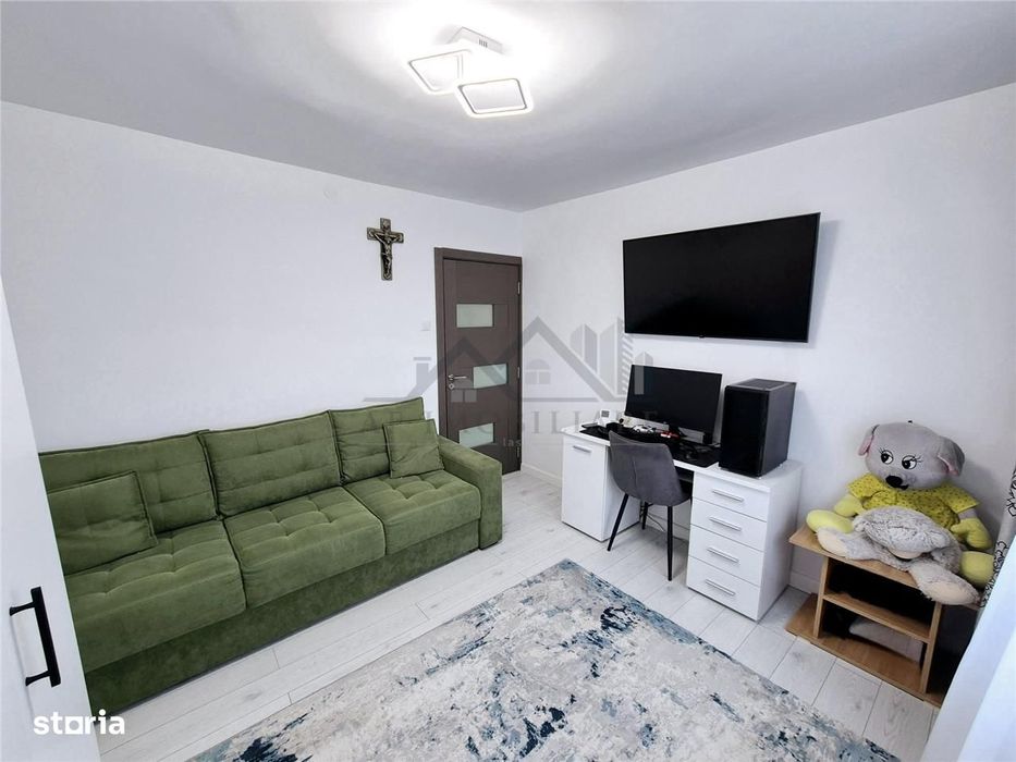 Apartament cu 3 camere de vanzare