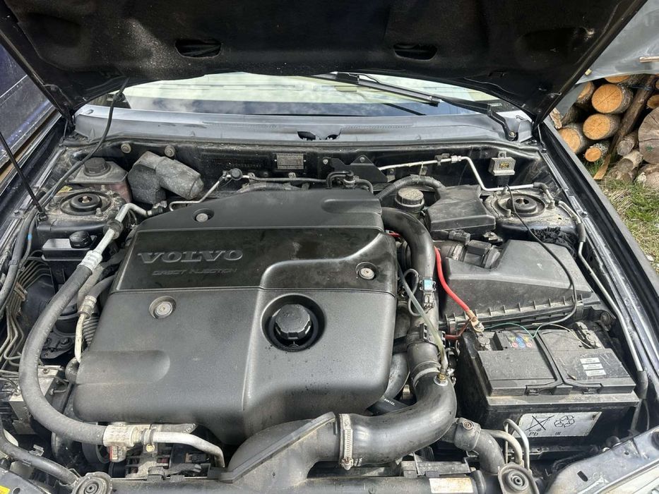 Волво V40 1.9 115кс. 2002г само на части