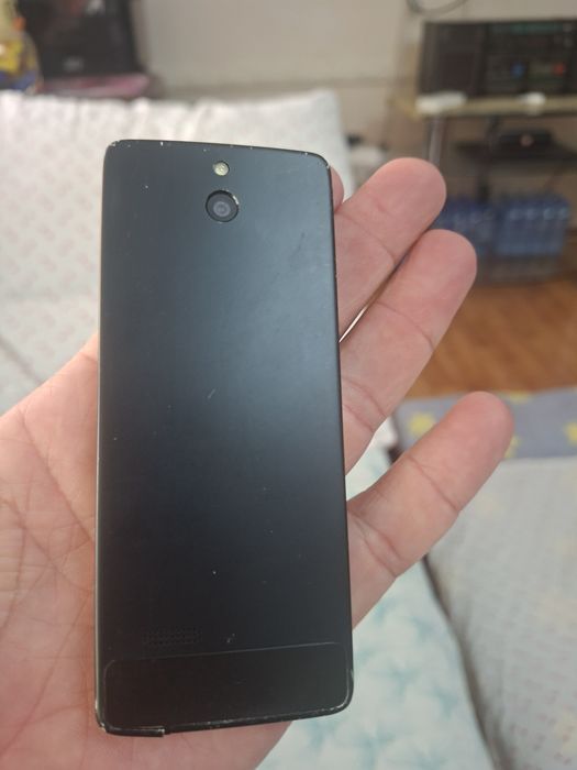 Nokia 515 Original sotiladi , Narxi boʻlishi yozilgan