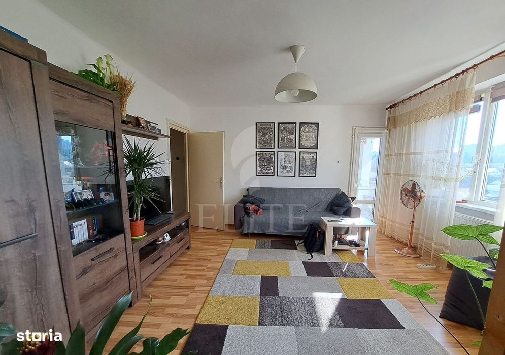 Apartament 2 camere în zona PLOPILOR