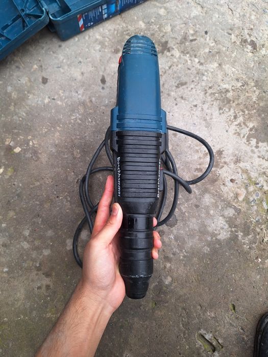 Немецкий перфоратор BOSCH