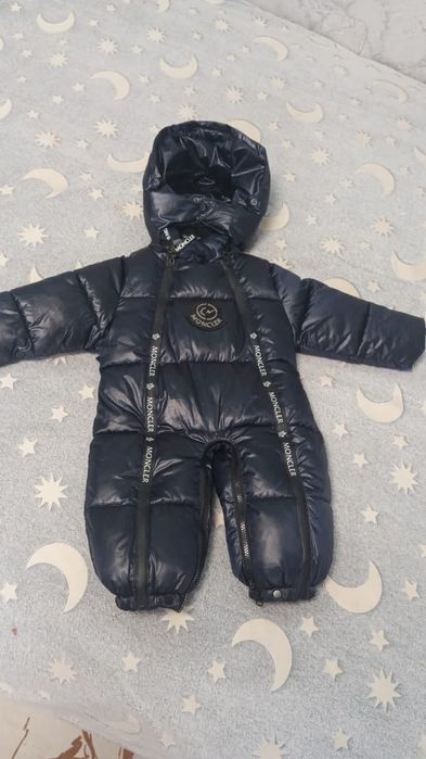 Продам детский комбинизон зимний