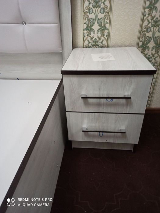 Spalni mebel sotiladi