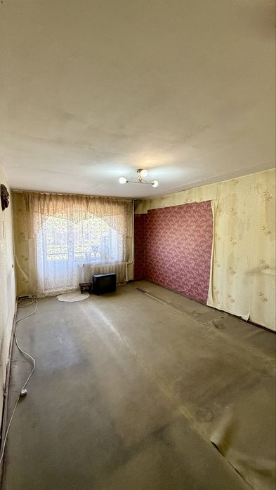 Продам 3-х комтантуную квартиру