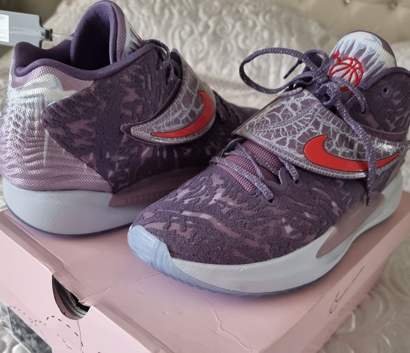 Баскетбольные кроссовки Nike KD 14