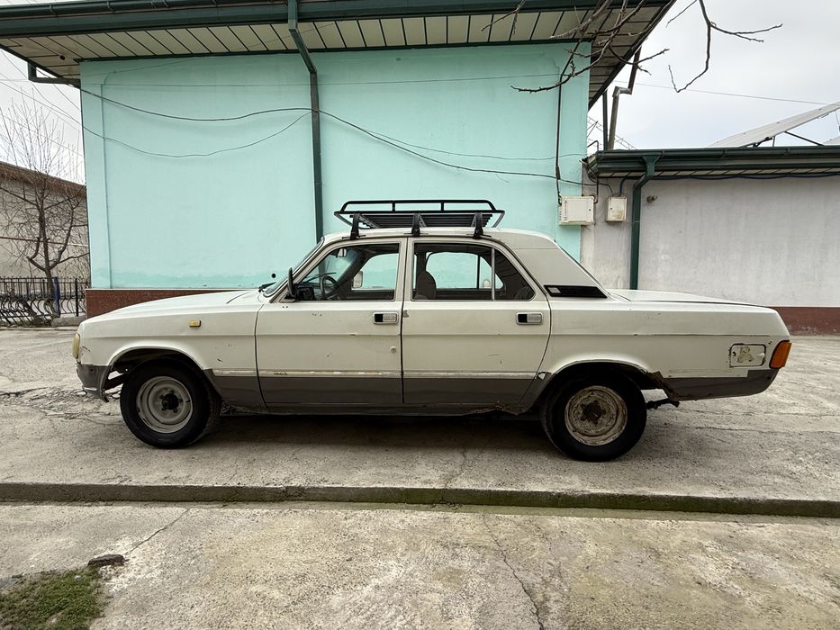 Volga , GAZ 31029 sotiladi ,