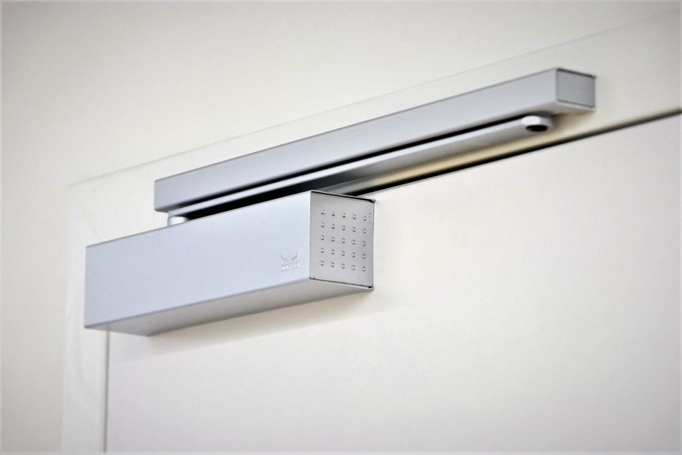 Дверной доводчик DORMA TS 93 B EN 5-7