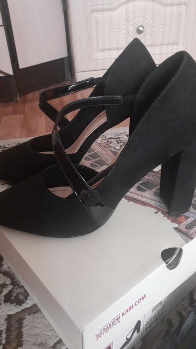 Продам туфли 3000т срочно