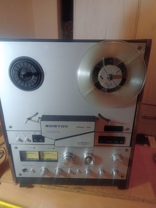 Magnetofon Rostov 105L  pentru restaurare