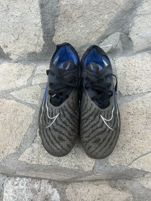 Nike phantom elite