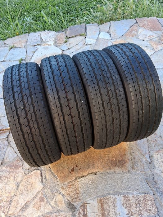 215 65 16 С  Firestone Бусови