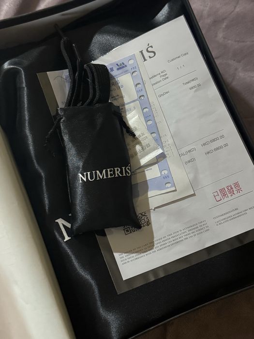 Новые кроссовки numeris 39 размер