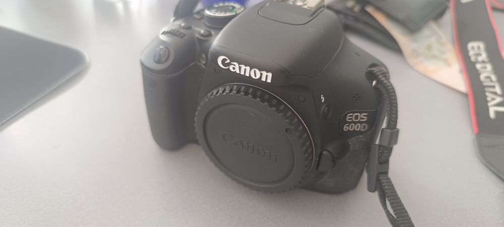 Body Canon EOS 600D