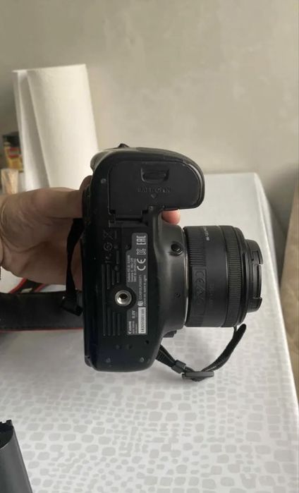 Canon EOS 70D камера