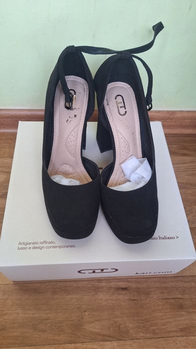 Продам туфли. Б/У 8000 тг.