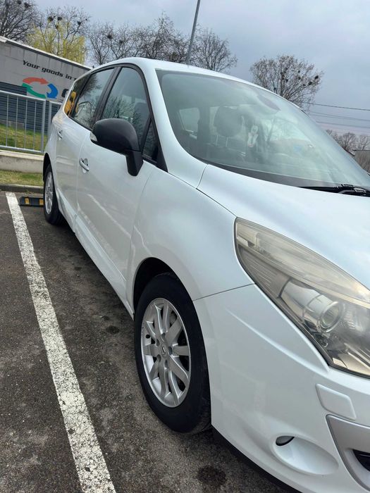Renault Grand Scenic 2011 1.5 Dci 110 CP