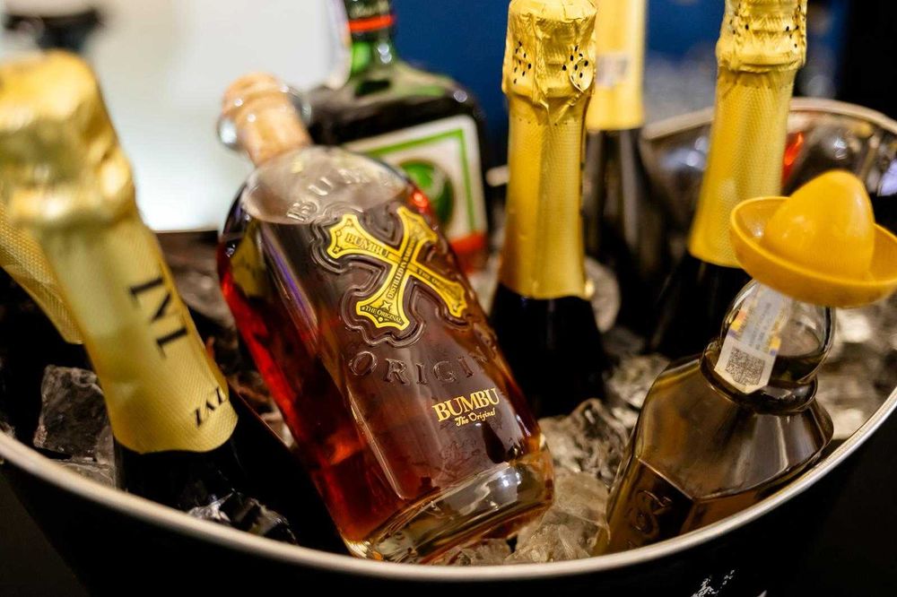 Bar mobil pentru evenimente – OctoBar