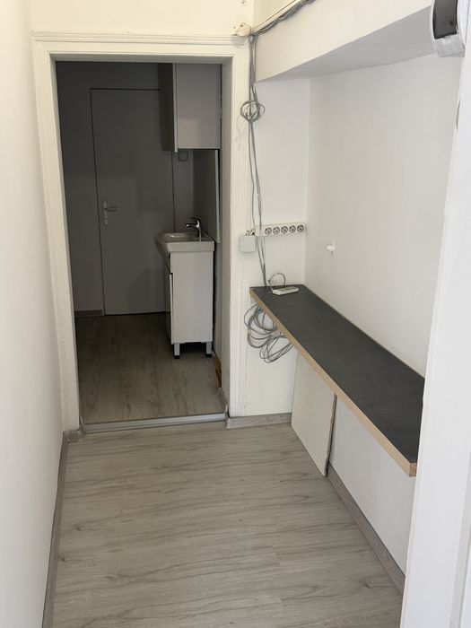 Магазин 50 кв дава се под наем