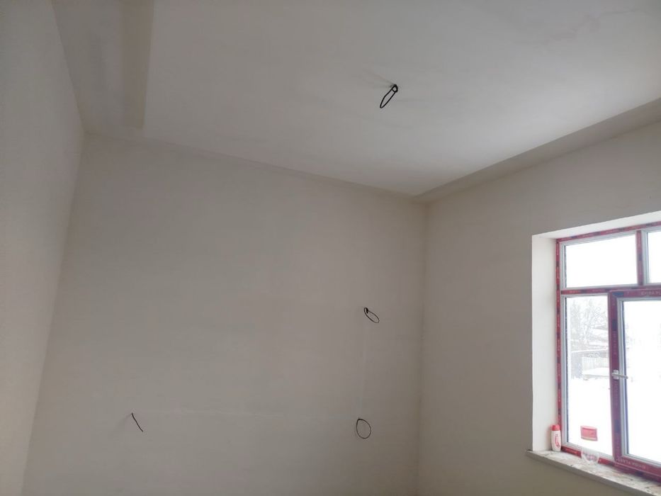 Uy sotiladi 2.5 sotix