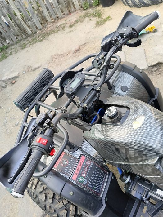 Продам квадрик состояние нового!