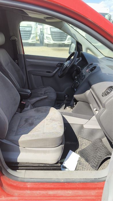 VW Caddy Maxi 1,9tdi distributie noua 10/2010