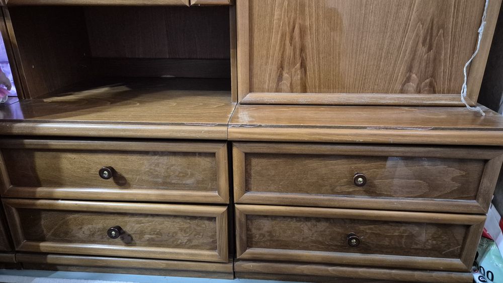 Отдам шкаф стенку