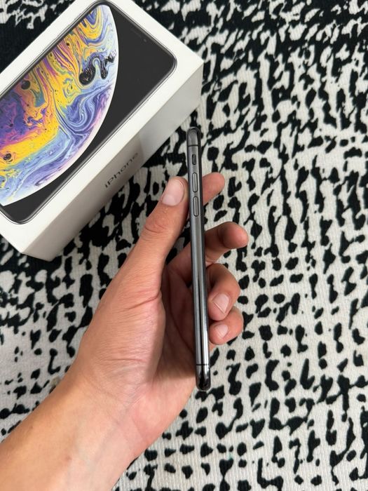 Iphone XS 256 g  76% акб
