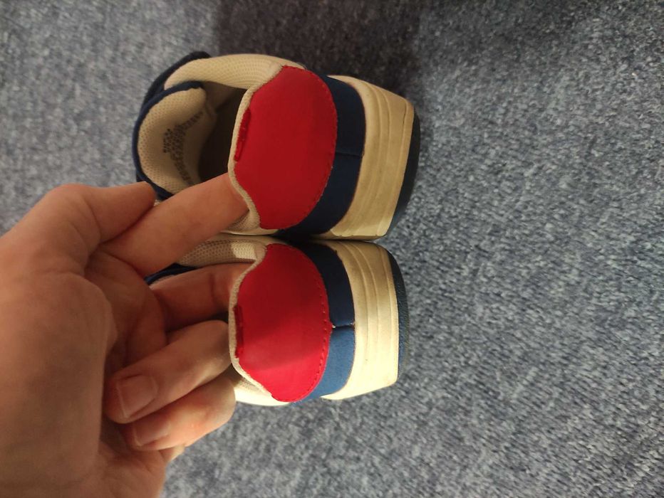 Лот обувки 23 и 24 номер за момче, сандали НМ за момче, кецове Н&М