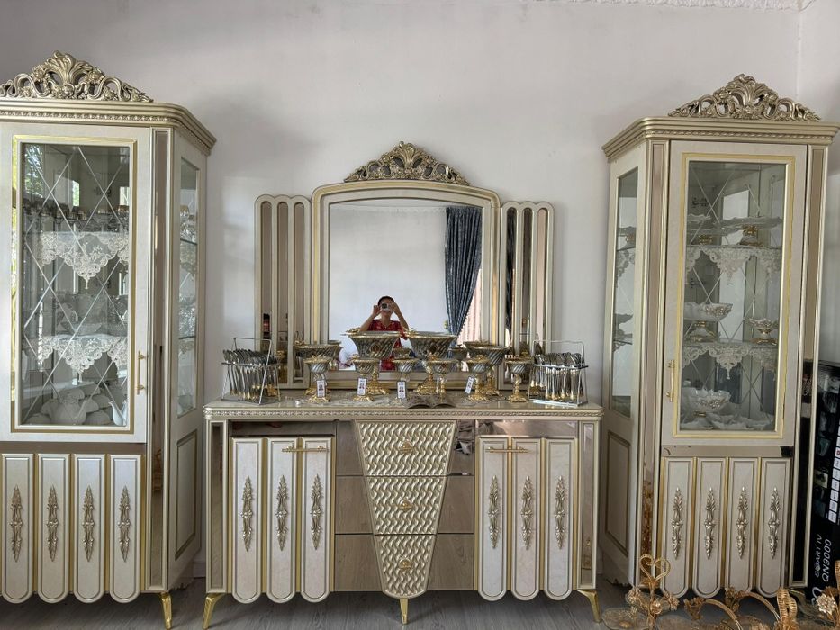 Стенка сатылады почти новый