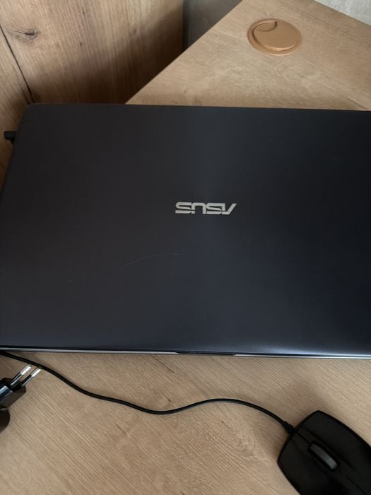 Продам ноутбук фирмы ASUS