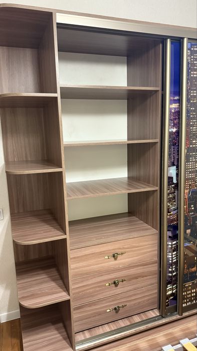 Продам шкаф купе 80,000 тенге