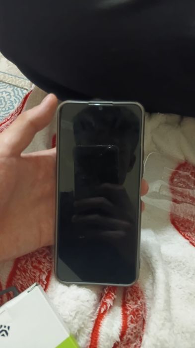 Продам телефон Vivo y20