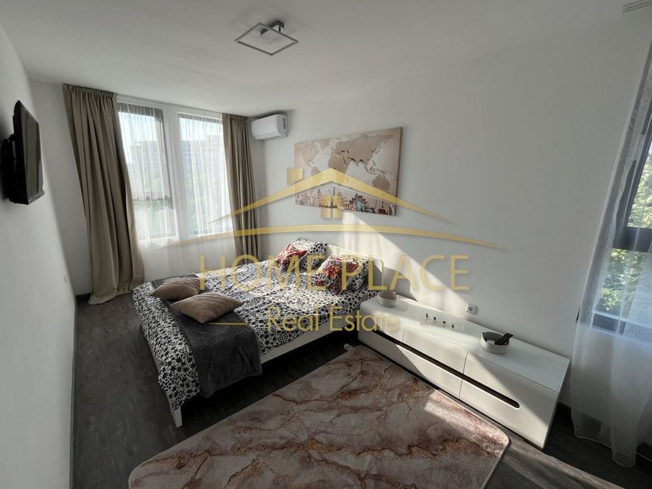 Дава се под наем Тристаен апартамент в Варна, Център - 100 кв.м за 1122 € - Снимка #2