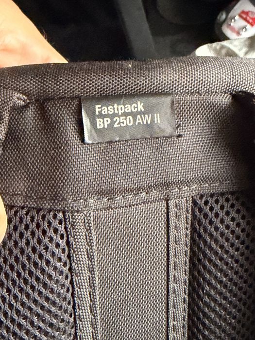 Ruscac foto video Lowepro FastPack 250 AW II