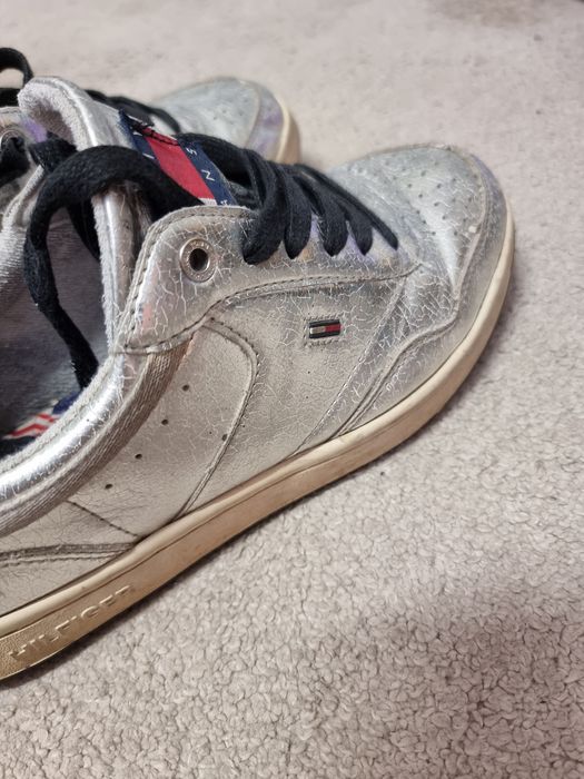 Sneakers Tommy Hilfiger 40