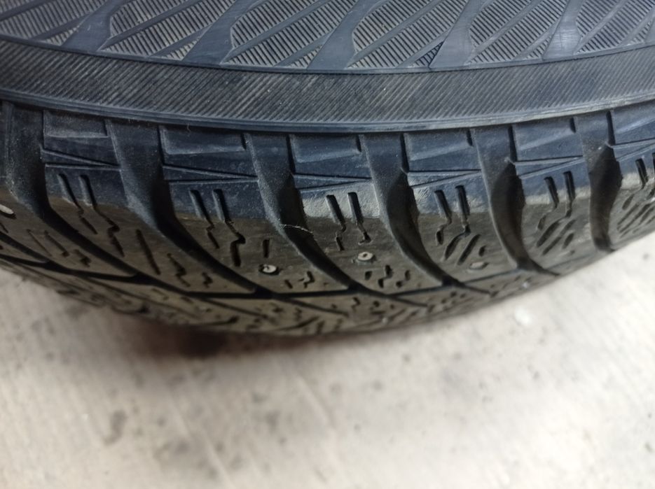 Резина шипованая