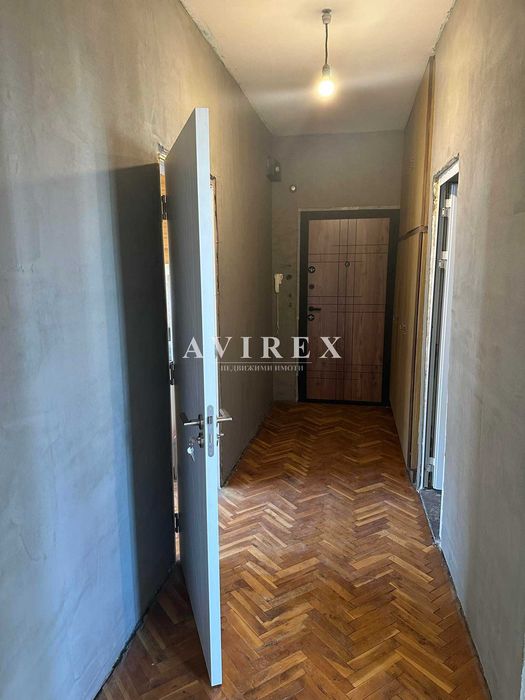 Продава се Тристаен апартамент в Пловдив, Кючук Париж - 86 кв.м за 1454 €/кв.м - Снимка #3