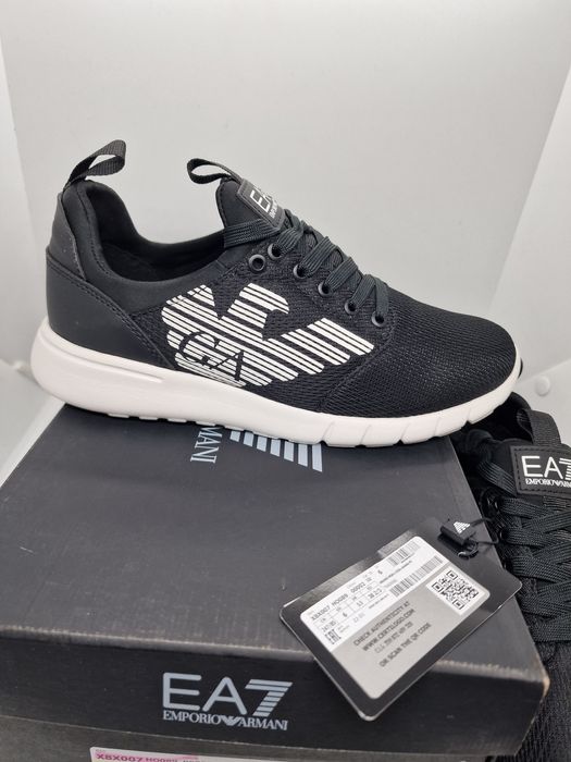 Sneakers EMPORIO Armani nr. 38.5