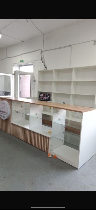 для кафе торг есть! срочна сатамыыыяяязз