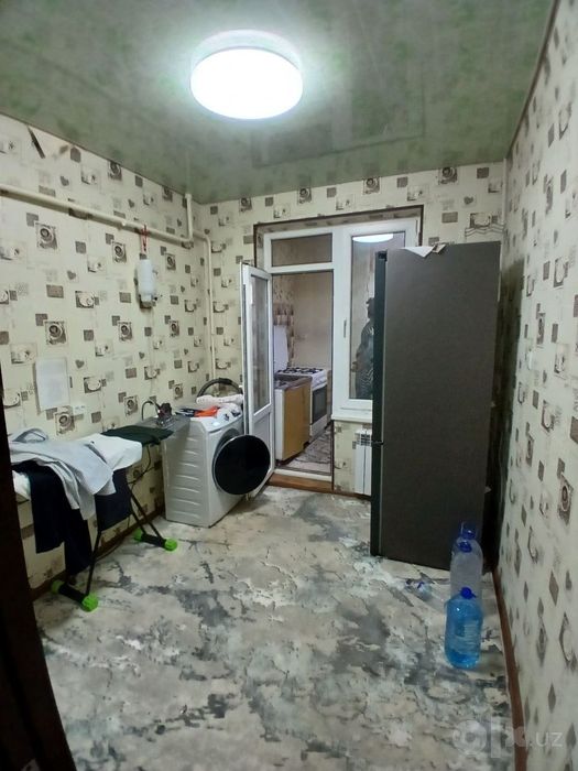 7 mkr Gulbozor yaqinida 8 maktab yonida 2-xona 1-etaj
