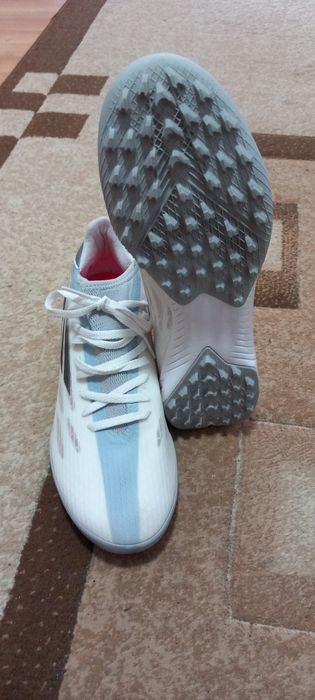 Ghete fotbal Adidas X speedflow3
