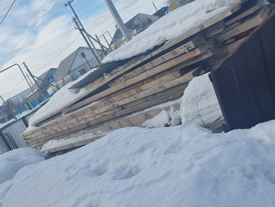 Продам доски балки в хорошем состоянии