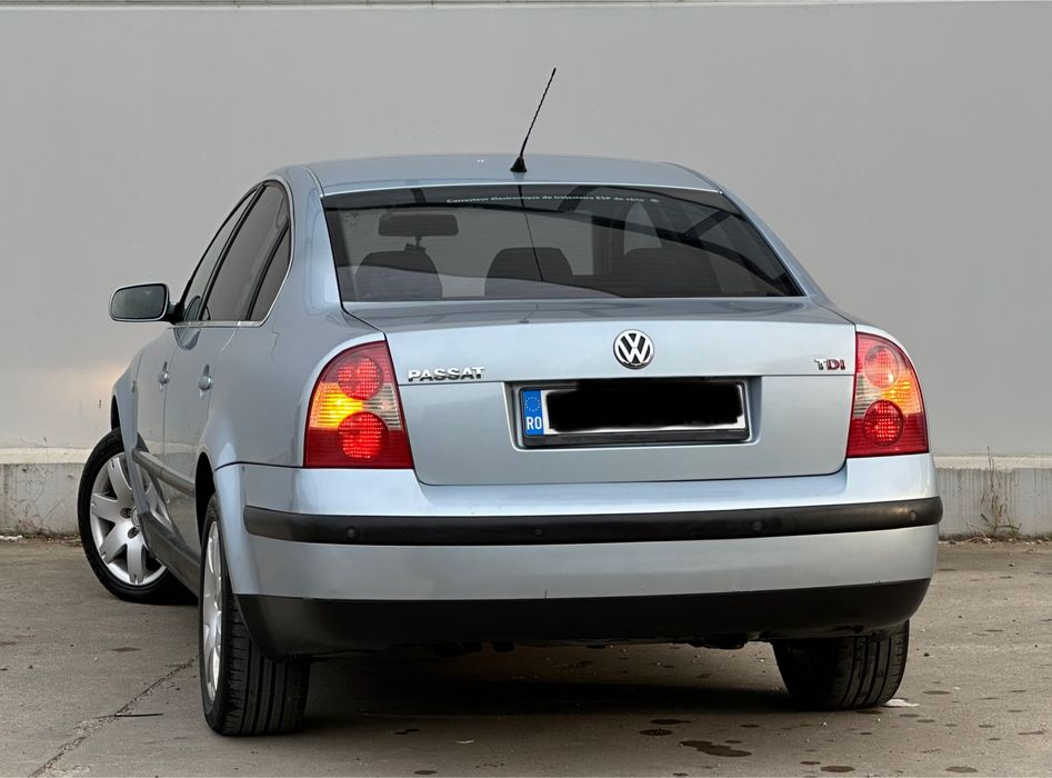 VOLKSWAGEN Passat 2003 — imagine 4