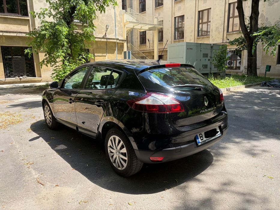 RENAULT Megane 2015 — imagine 2