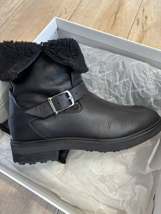 Боти Calvin Klein